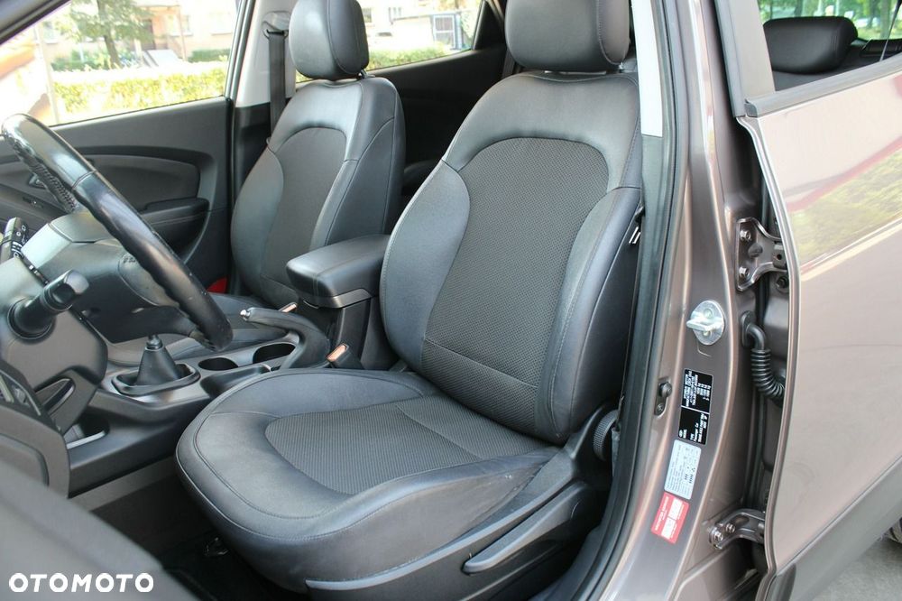 Hyundai ix35 1.6 GDI Premium 2WD - 11