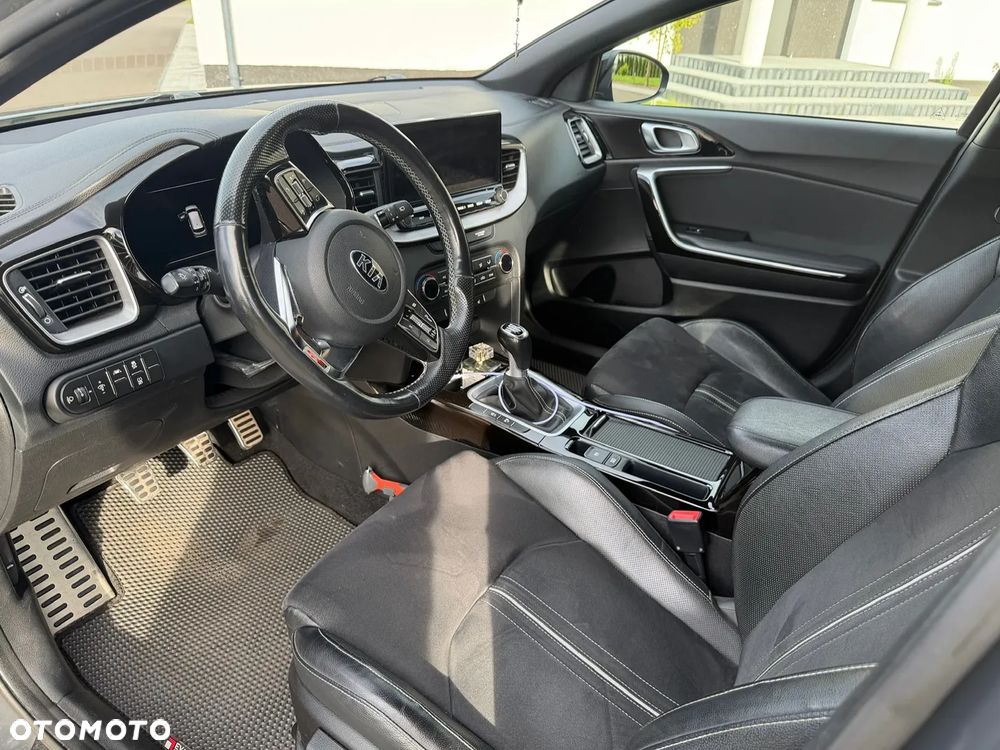 Kia ProCeed 1.6 CRDi GT Line - 8
