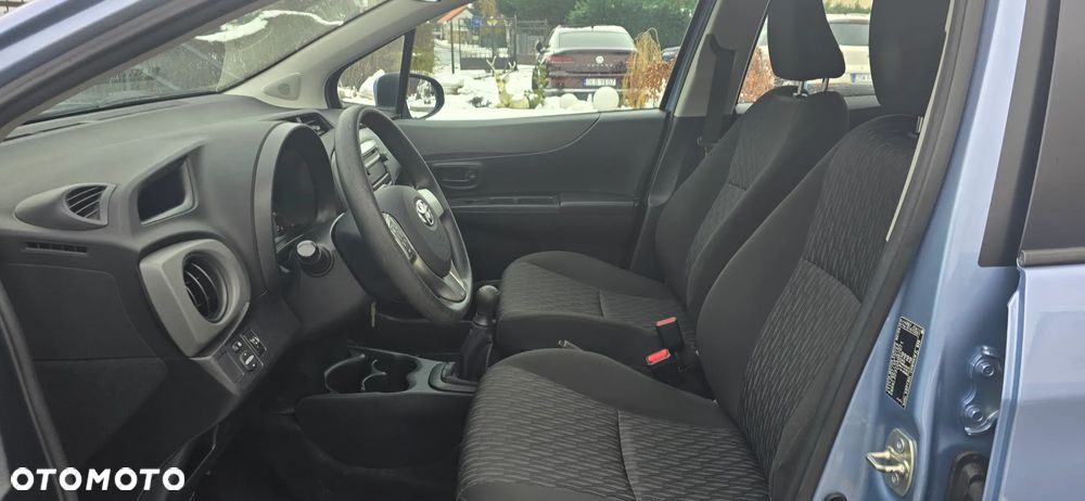 Toyota Yaris 1.0 VVT-i Life - 13