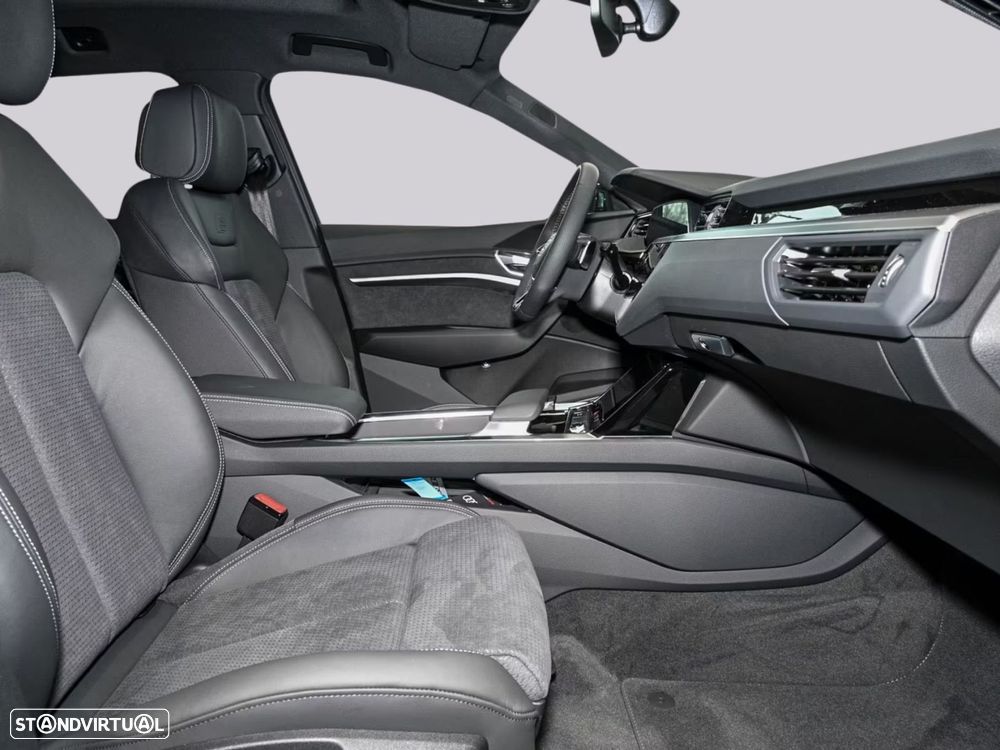 Audi e-tron - 8