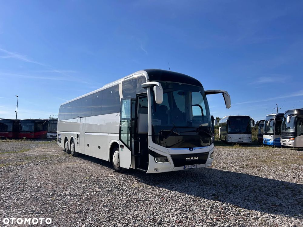 MAN Lion's Coach