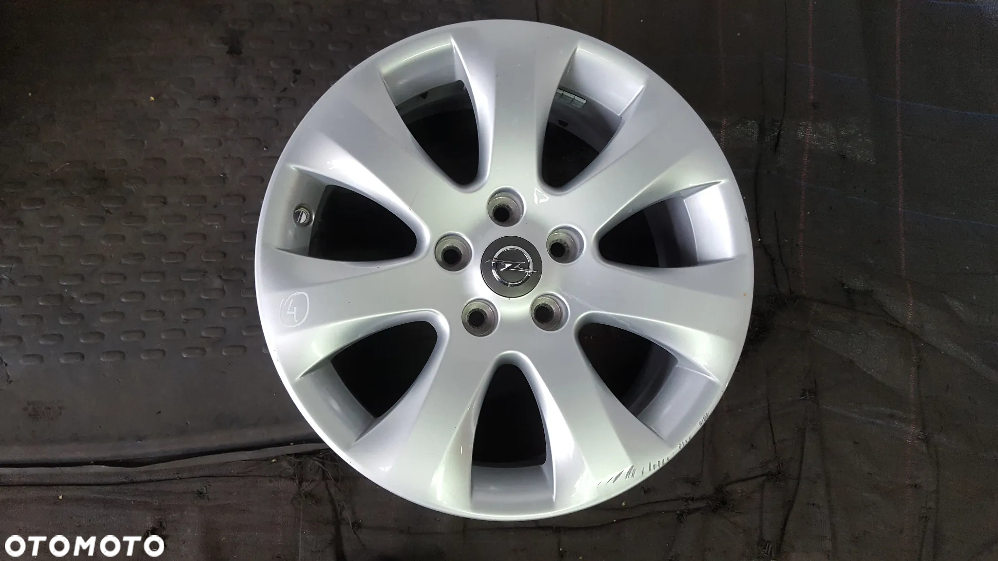 FELGI 5x115 7Jx17 CALI ET44 OPEL ASTRA MOKA INSIGNIA KOMPLET - 5