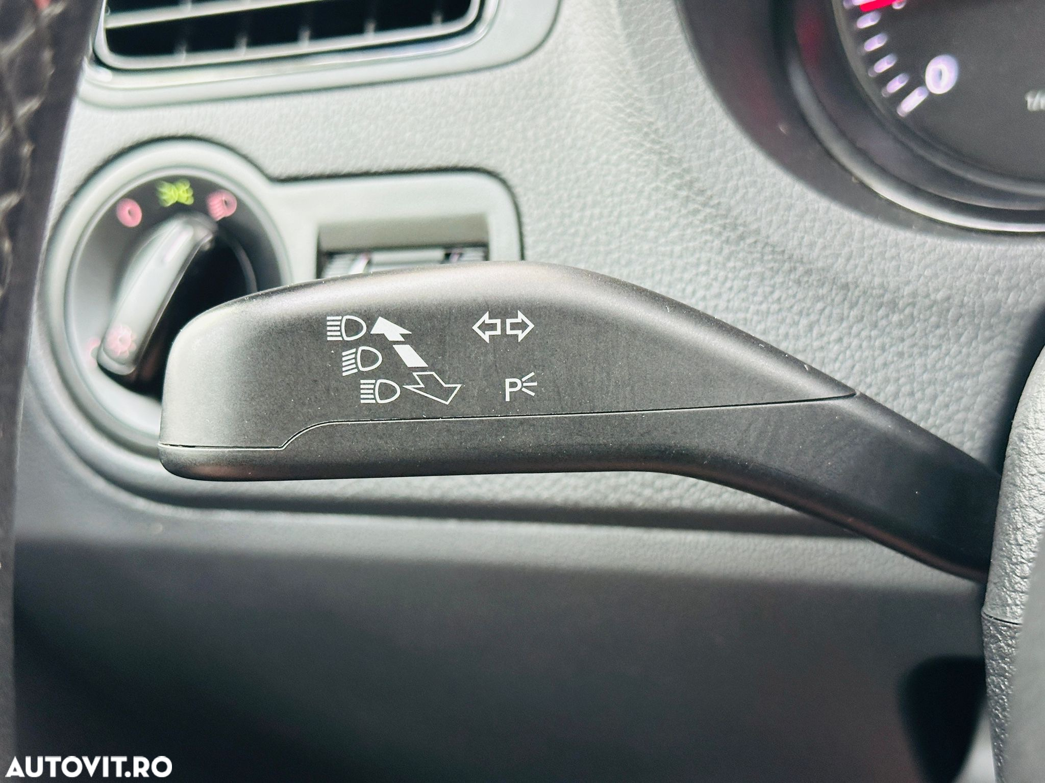 Volkswagen Polo - 29