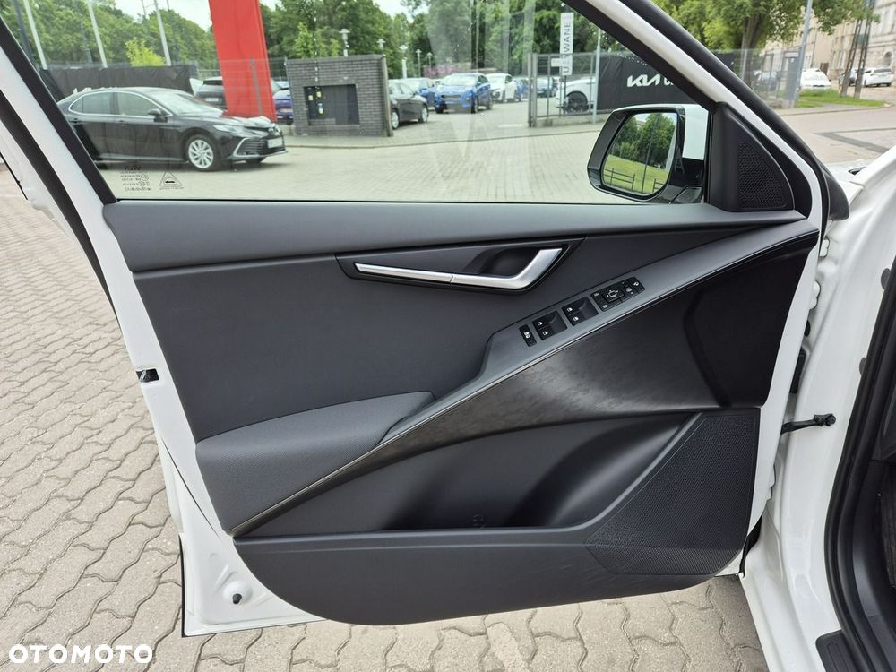 Kia Niro - 14