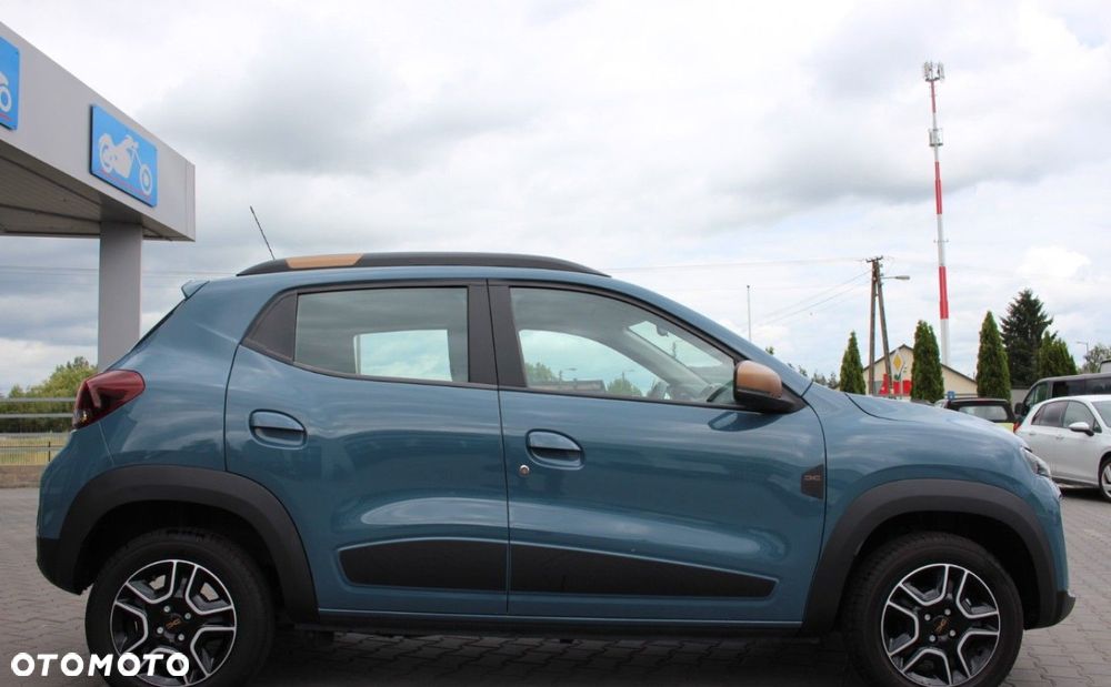 Dacia Spring - 4