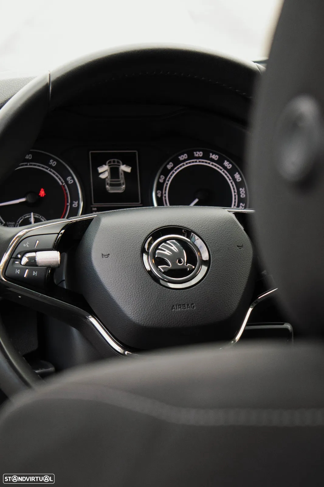 Skoda Kamiq 1.0 TSI Ambition - 8