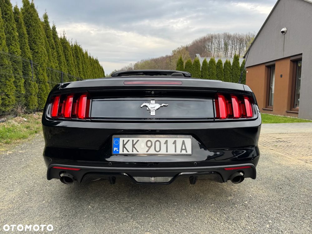 Ford Mustang 3.7 V6 - 17