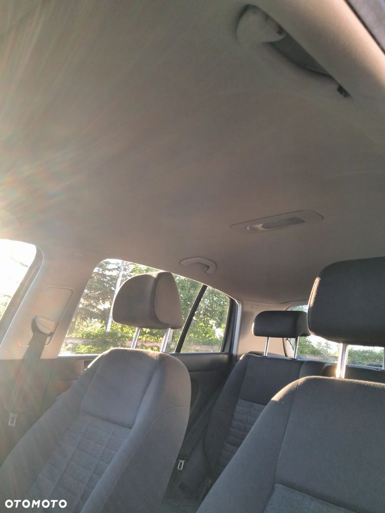 Volkswagen Golf Plus 1.9 TDI DSG Comfortline - 14