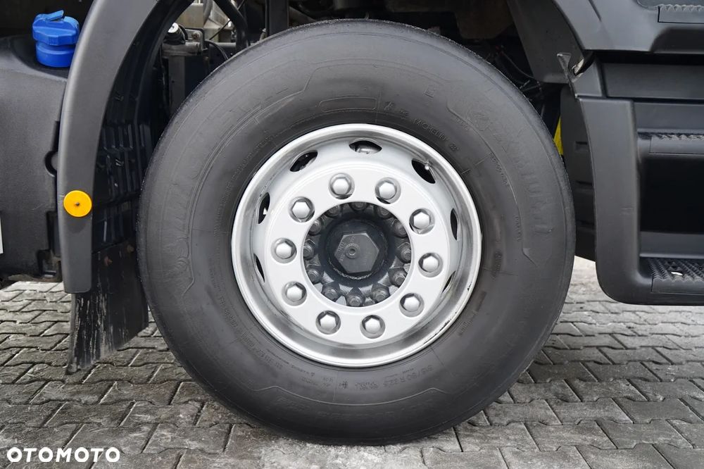 Iveco STRALIS 360 / 6X2 /  LAWETA / PLATFORMA 9,3 M / NAJAZDY HYDRAULICZNE / WYCIĄGARKA / OŚ PODONOSZONA  / EURO 6 - 21