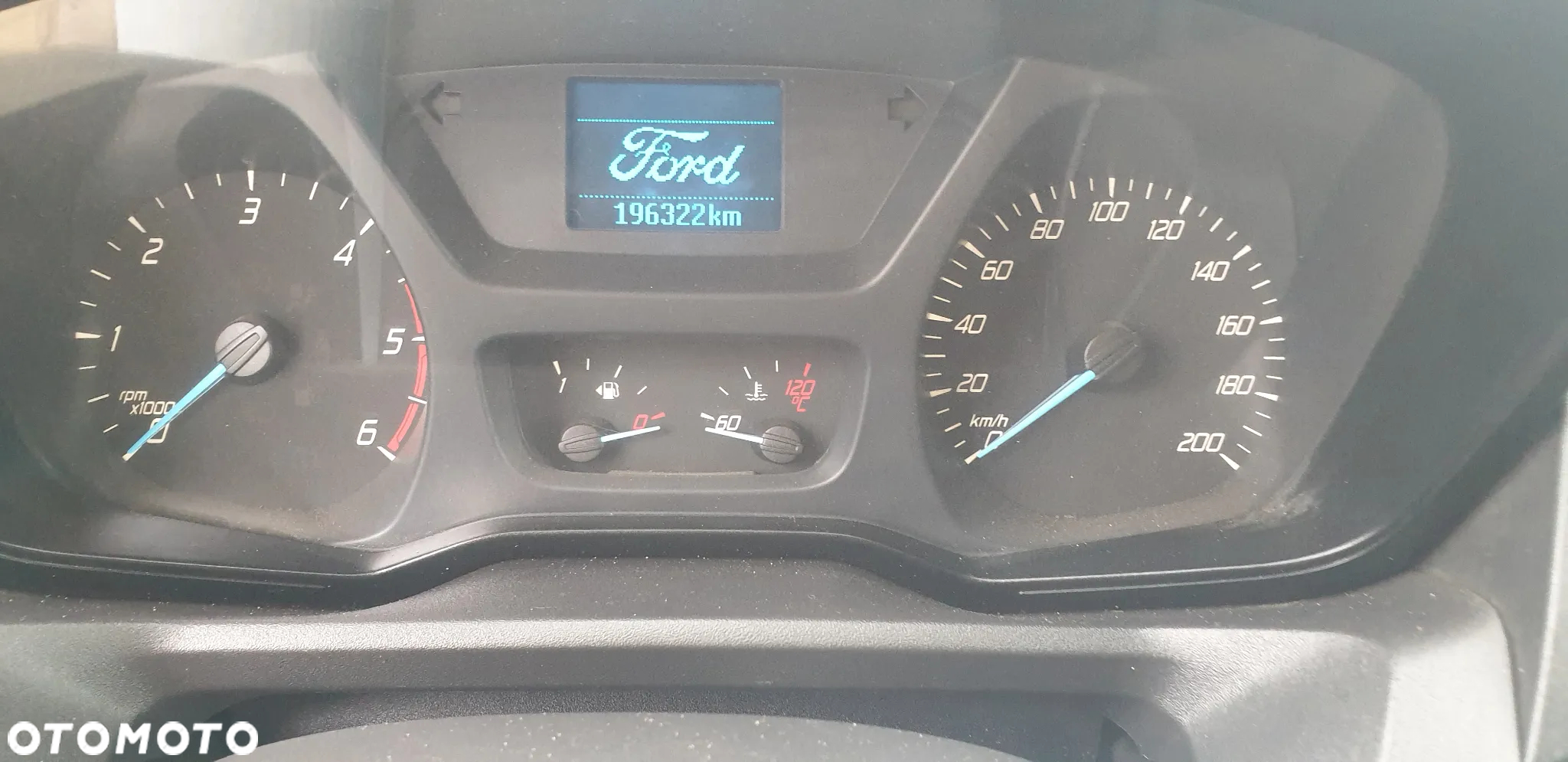 Ford TRANSIT CUSTOM - 8