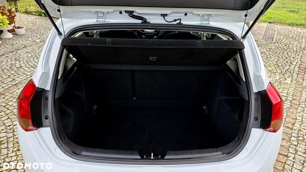 Kia Ceed 1.6 CRDi 128 ISG Spirit - 27