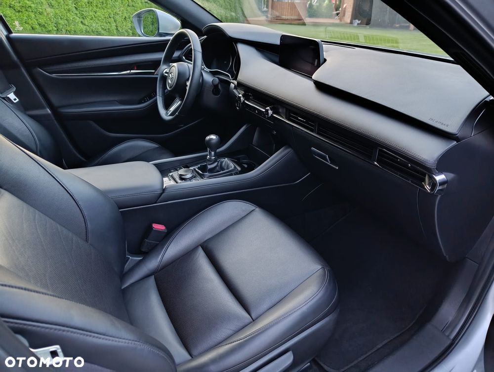 Mazda 3 2.0 mHEV Enso - 12