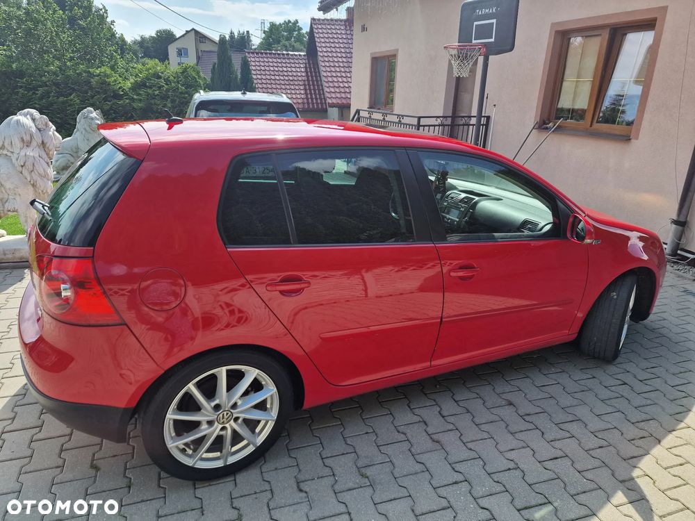 Volkswagen Golf 2.0 TDI DPF GT Sport - 5
