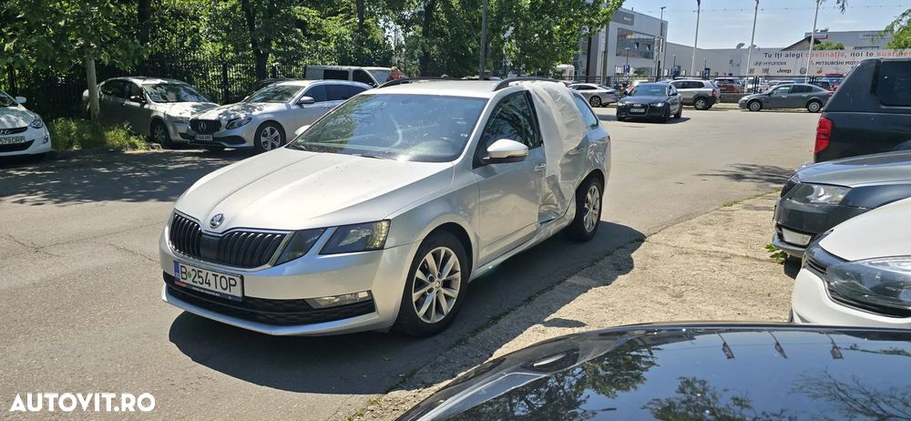 Skoda Octavia 1.6 TDI DSG Ambition - 7