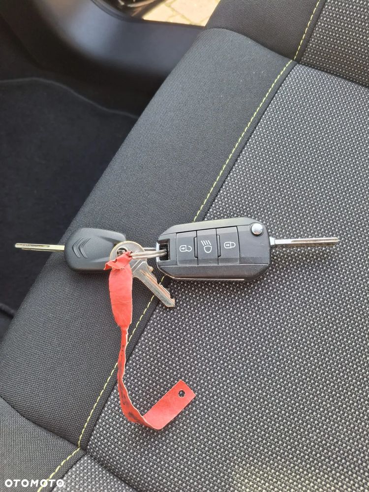 Citroën C3 Pure Tech 82 FEEL - 23