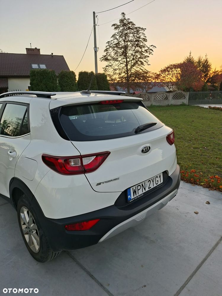 Kia Stonic - 5