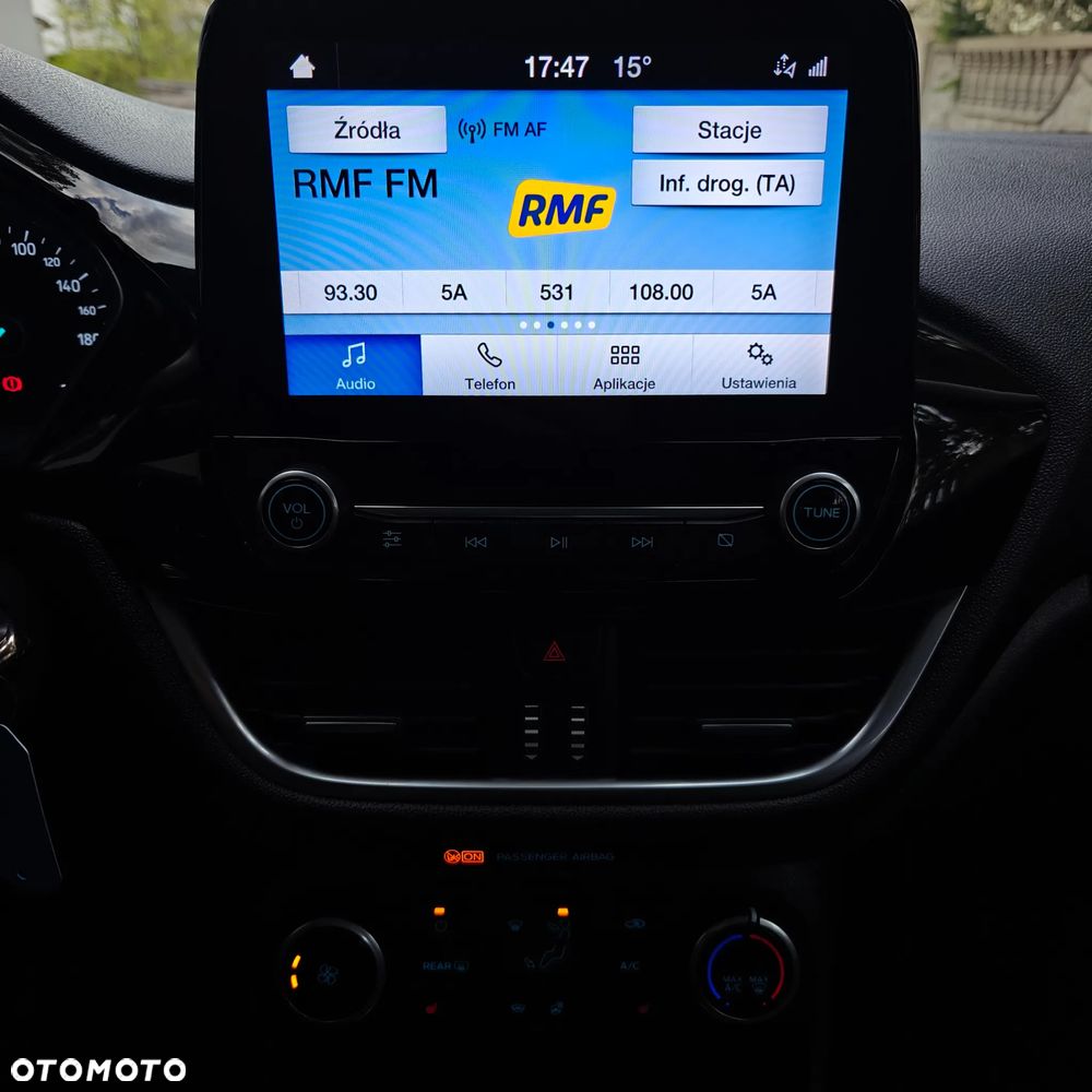 Ford Fiesta - 17