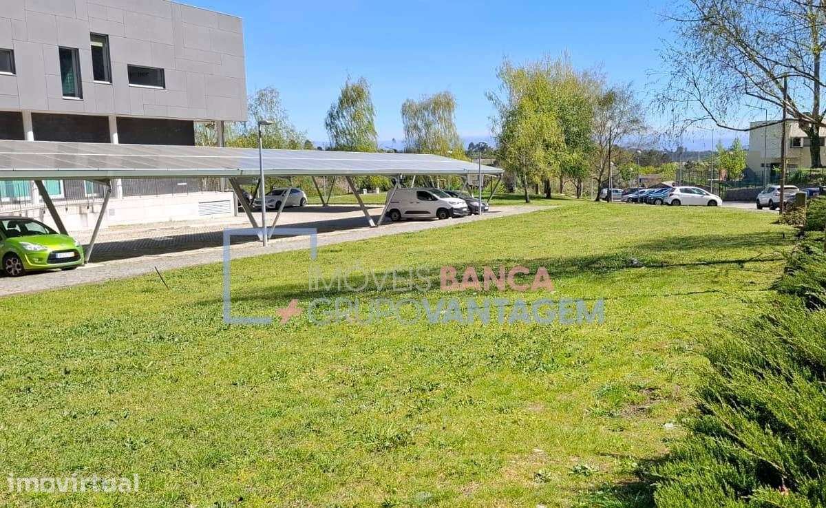 Oportunidade de Investimento Única em Viseu  Lote com Projeto Aprovado - Grande imagem: 2/6