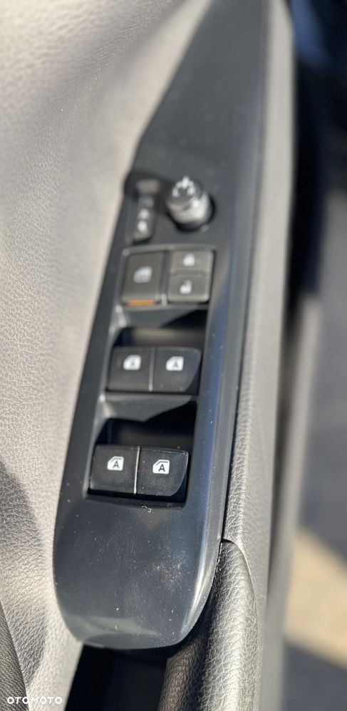 Toyota Camry 2.5 Hybrid Comfort CVT - 20