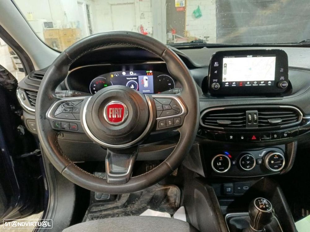 Fiat Tipo Cross 1.3 Multijet - 3