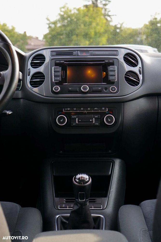 Volkswagen Tiguan - 18