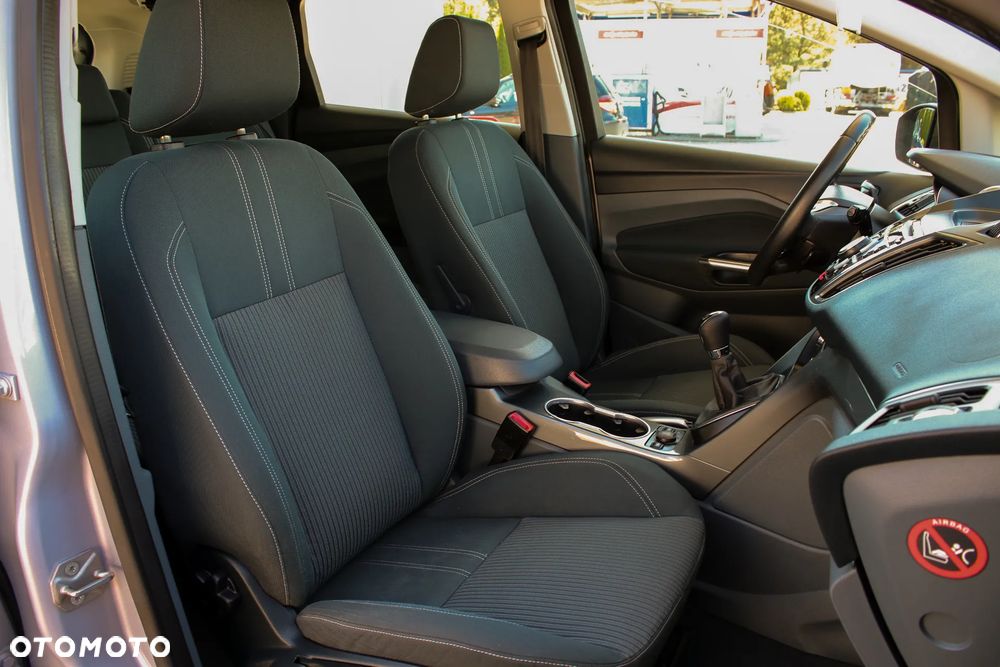Ford C-MAX 1.6 Ti-VCT Titanium - 18