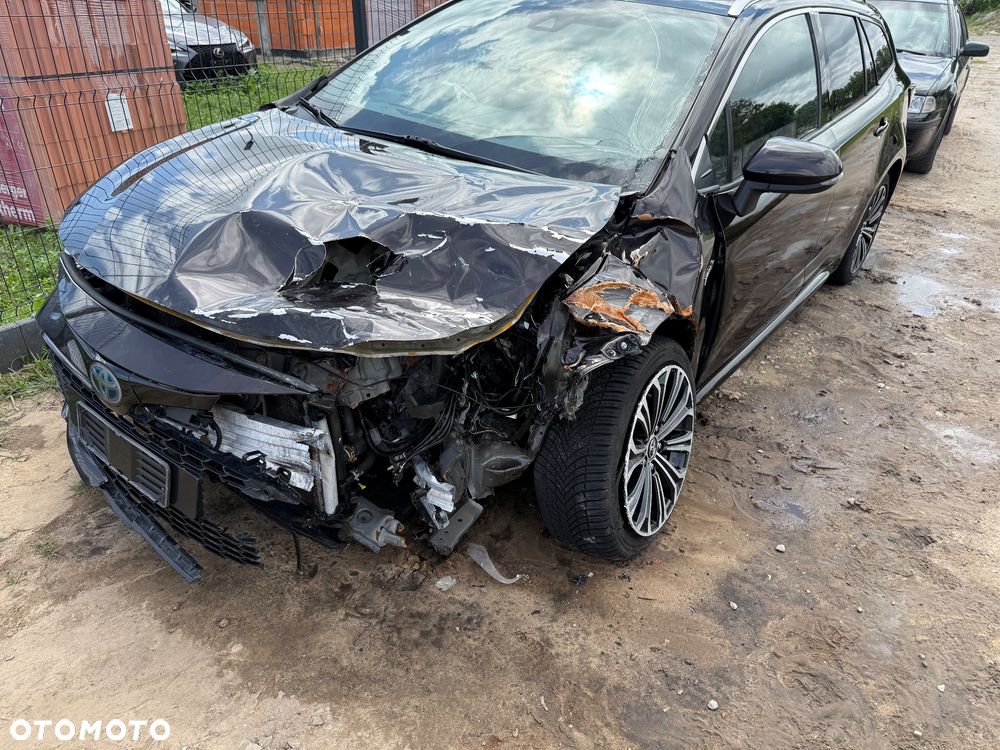Toyota Corolla 1.8 Comfort - 26