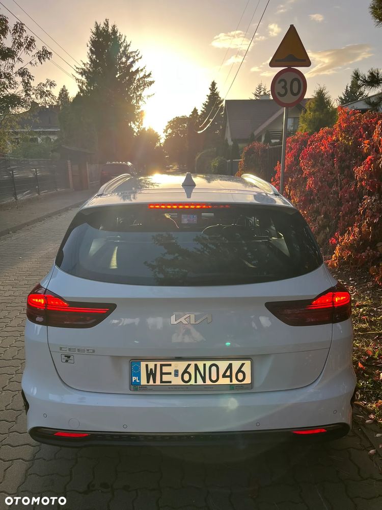 Kia Ceed 1.5 T-GDI L - 10