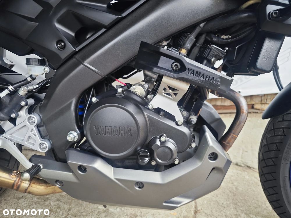 Yamaha MT - 13