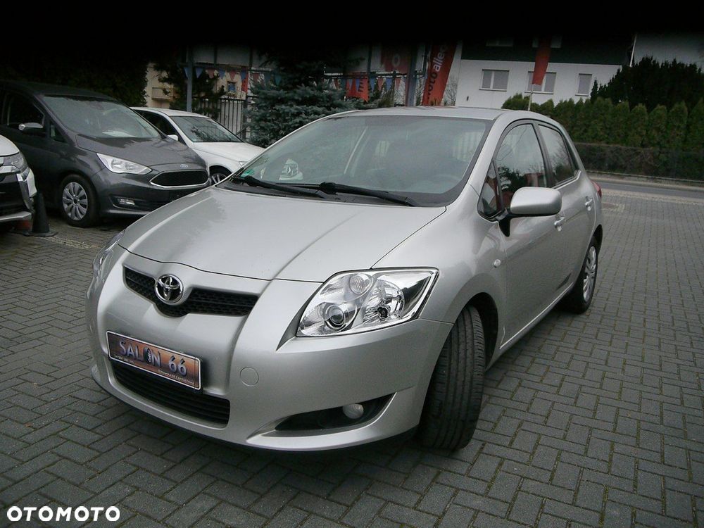 Toyota Auris 1.6 Valvematic Edition - 8
