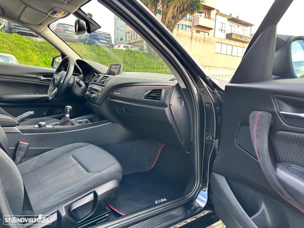 BMW 116 d Pack M - 41