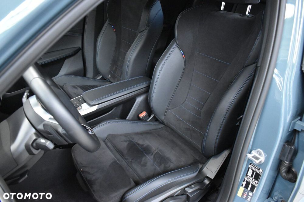 BMW iX2 - 10