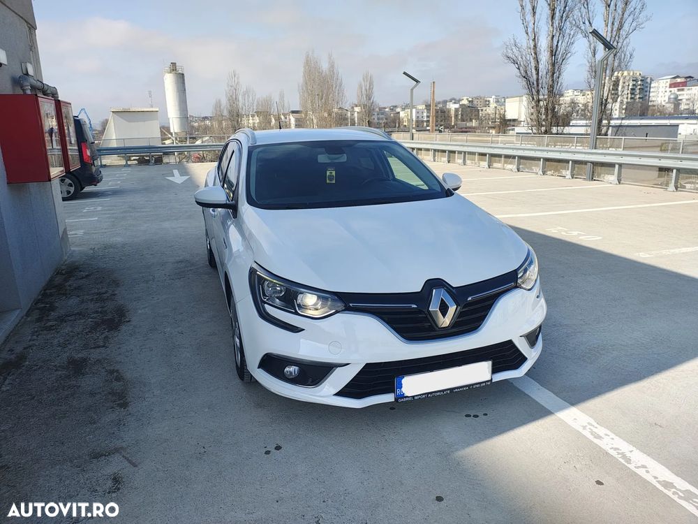Renault Megane 1.5 dCI Intens - 2