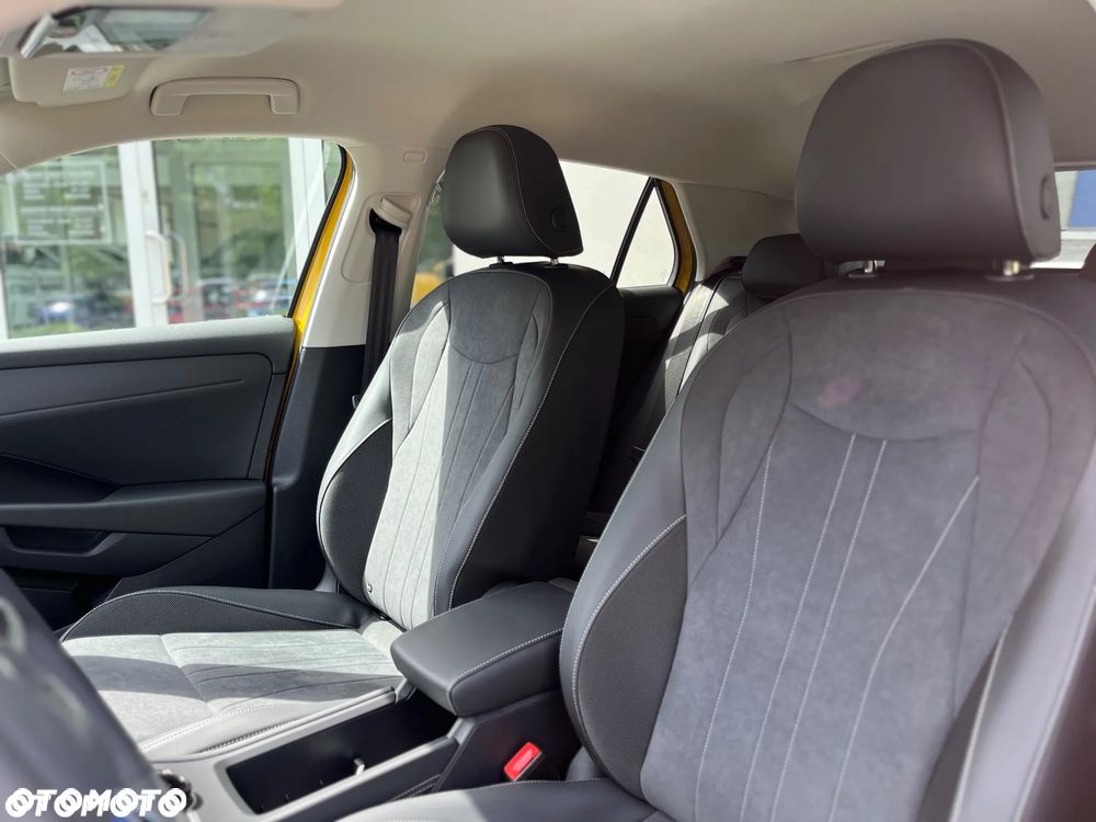 Volkswagen T-Roc 1.5 eTSI OPF DSG Style - 12