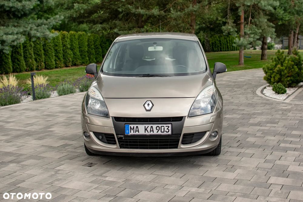 Renault Scenic - 12