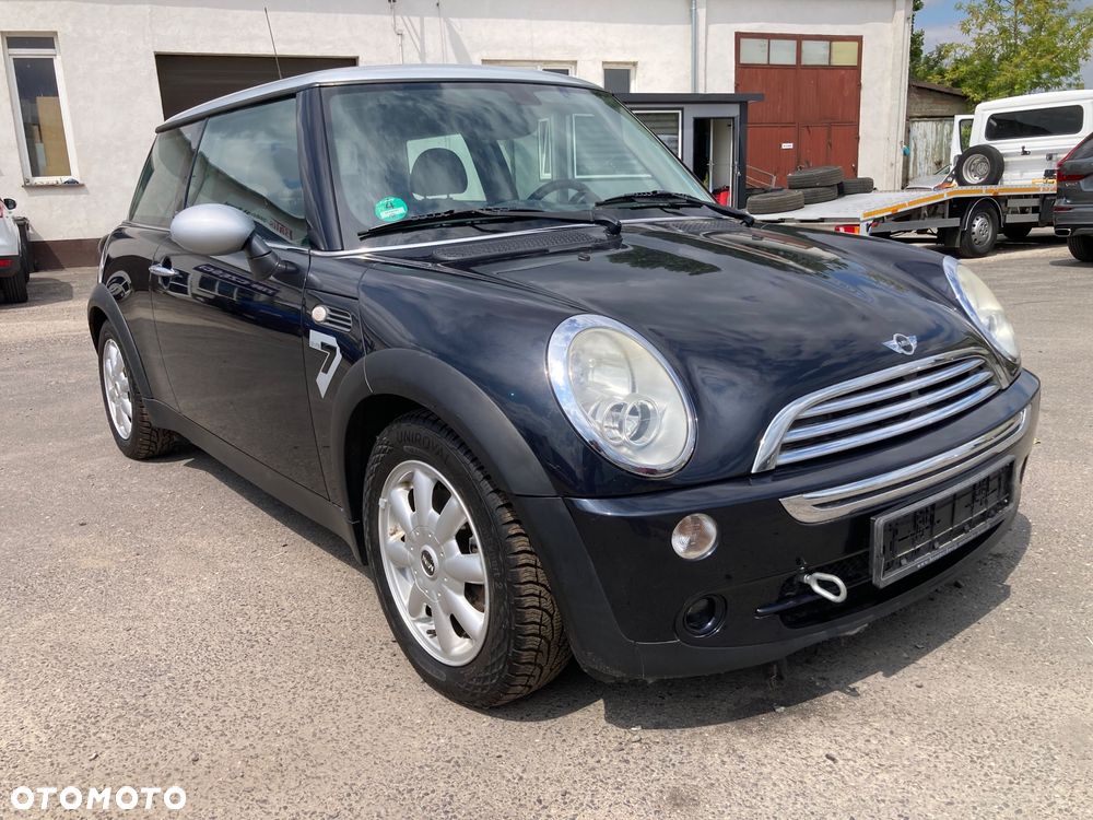 MINI Cooper Seven - 12