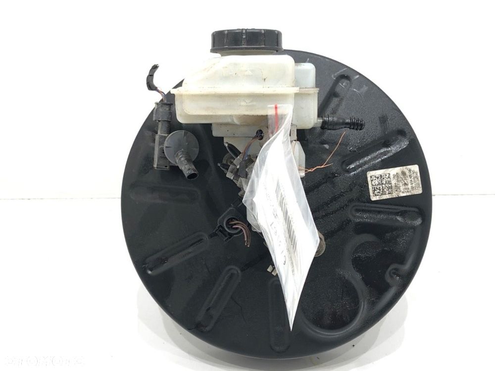 SERWO HAMULCOWE  VW GOLF VII Variant (BA5, BV5) 2013 - 2022 1.5 TSI 96 kW [130 KM] benzyna 2017 - - 3