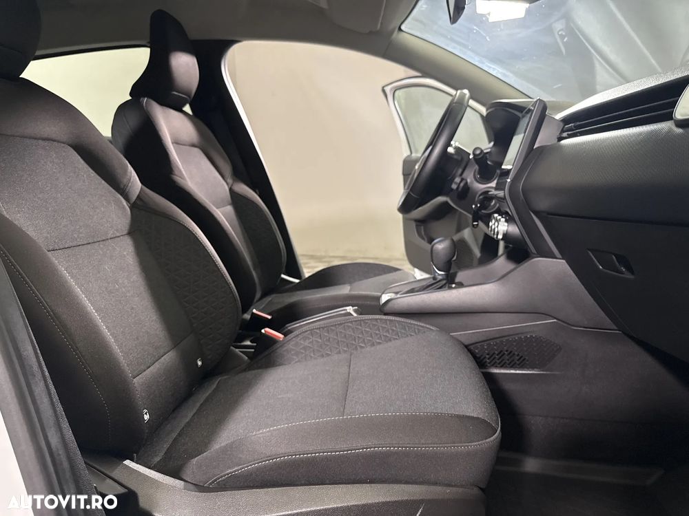 Renault Clio - 12