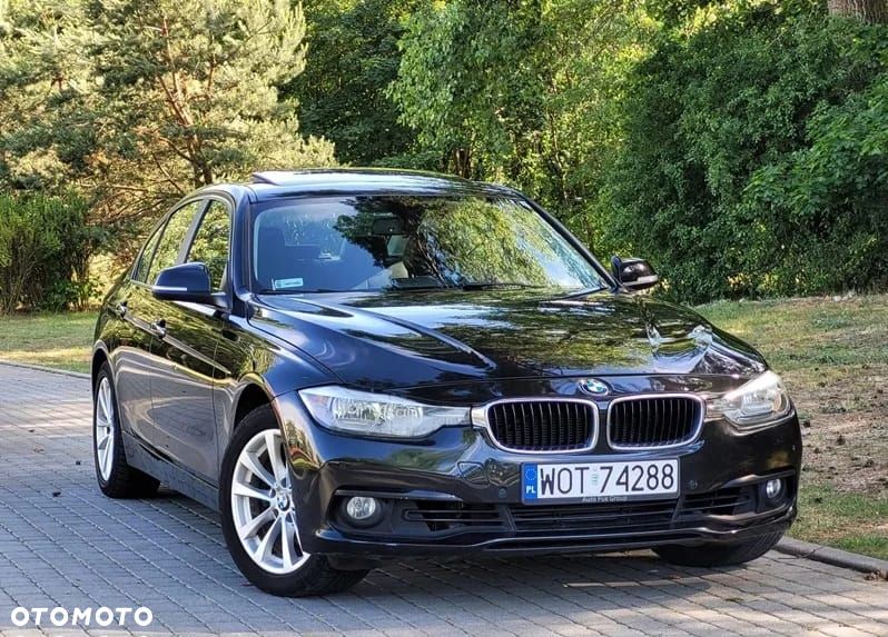 BMW Seria 3 320i - 2
