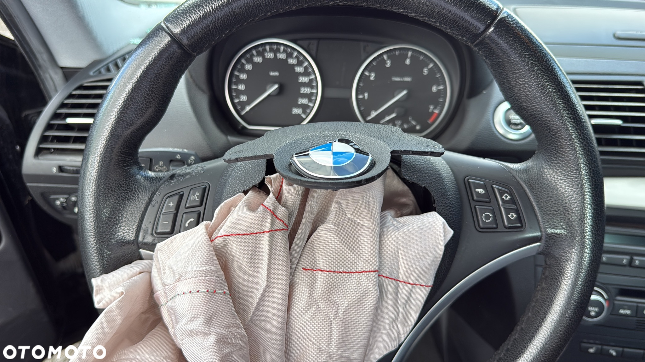 BMW Seria 1 130i - 18