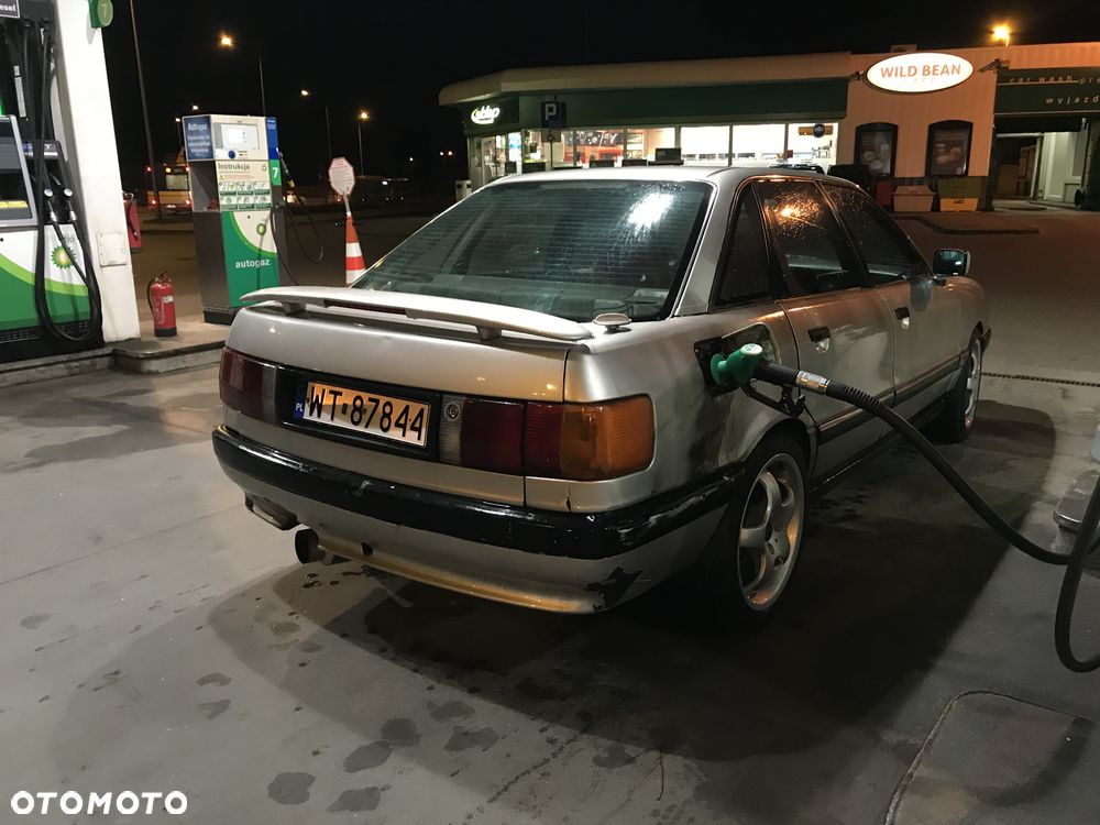 Audi 90 - 6