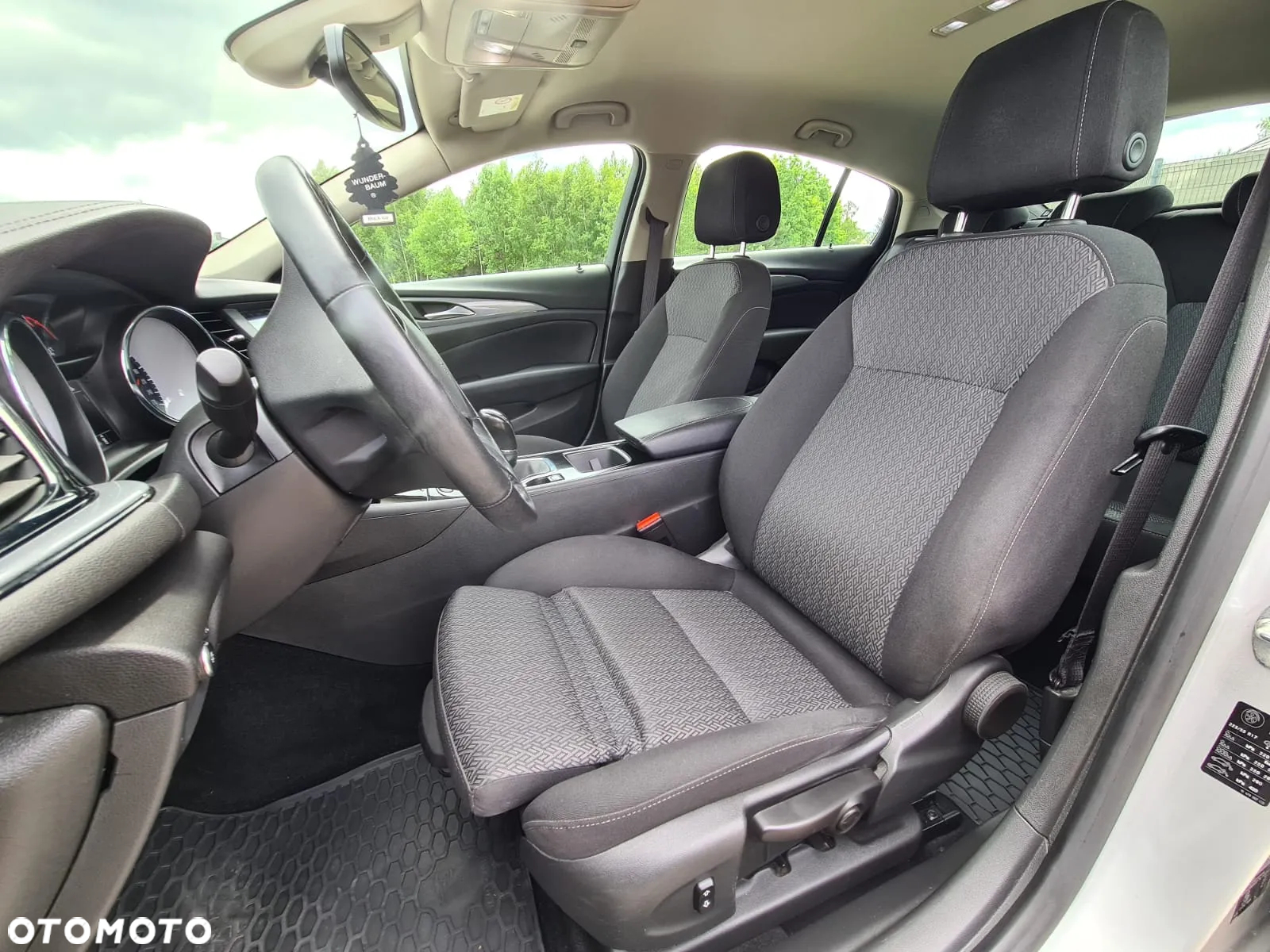 Opel Insignia 1.6 CDTI Enjoy S&S - 26