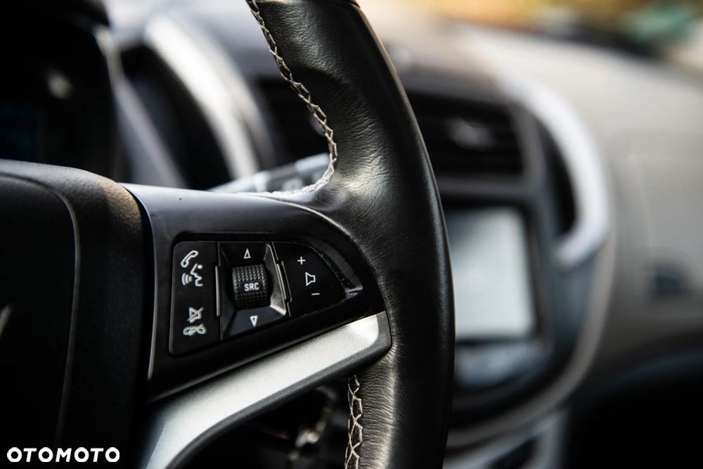 Chevrolet Trax 1.4T LT+ - 37