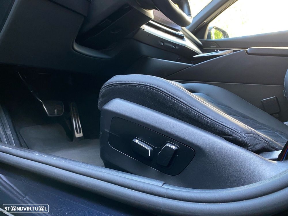 BMW 520 d Pack Desportivo M Pro - 18