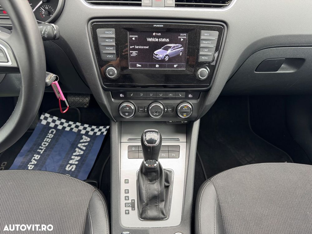 Skoda Octavia 2.0 TDI ELEGANCE DSG - 7