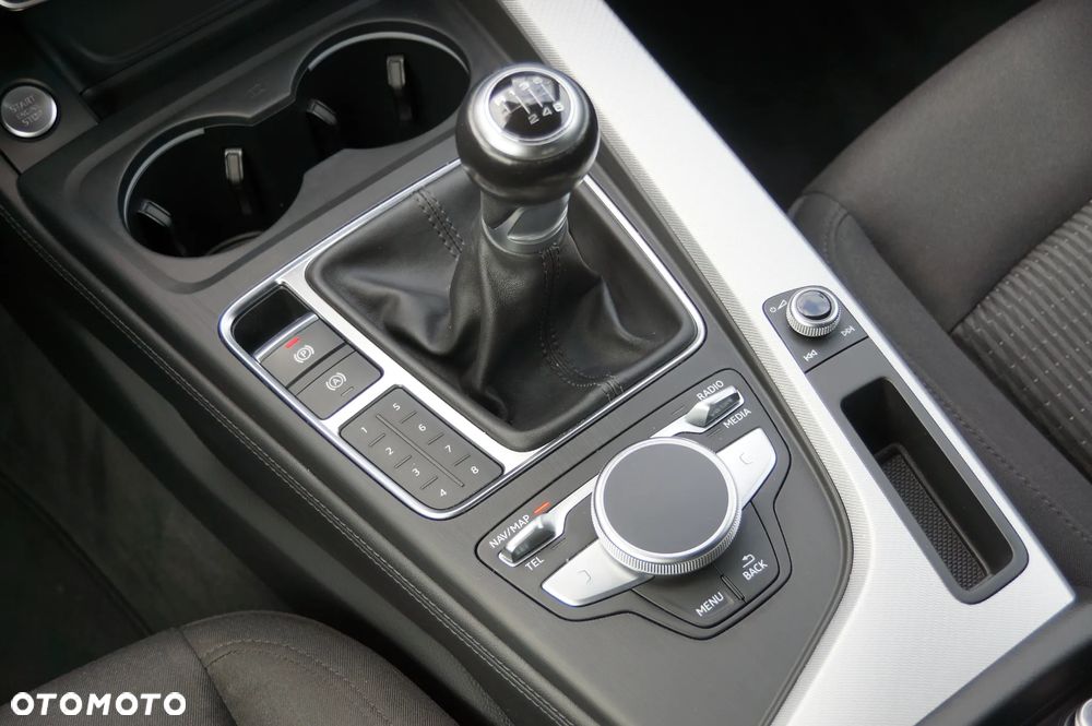 Audi A4 Avant 2.0 TDI clean diesel Quattro - 20