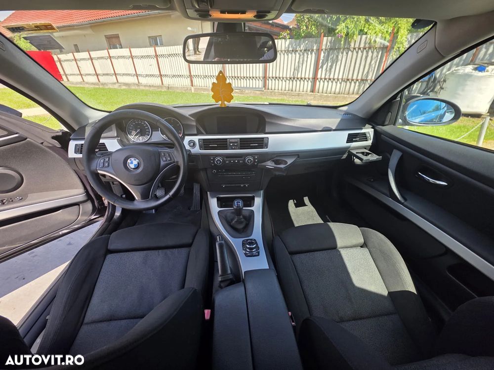 BMW Seria 3 320d DPF - 8