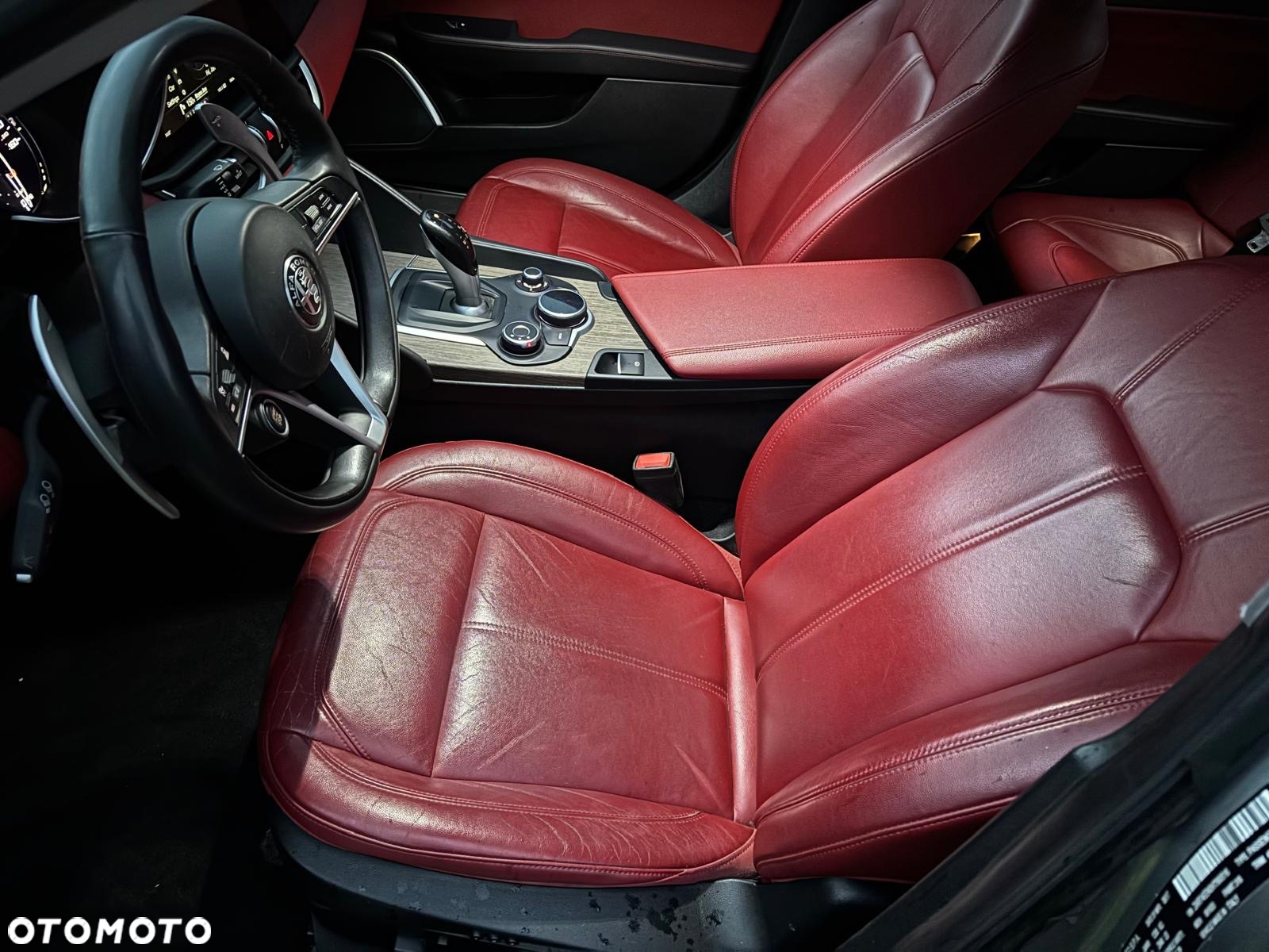 Alfa Romeo Giulia 2.0 Turbo 16V AT8-Q4 Competizione - 6