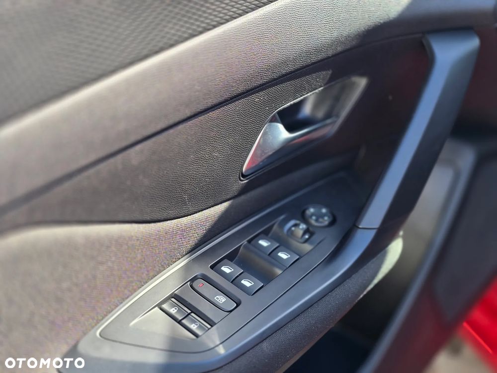 Peugeot 308 PureTech 130 Allure - 11