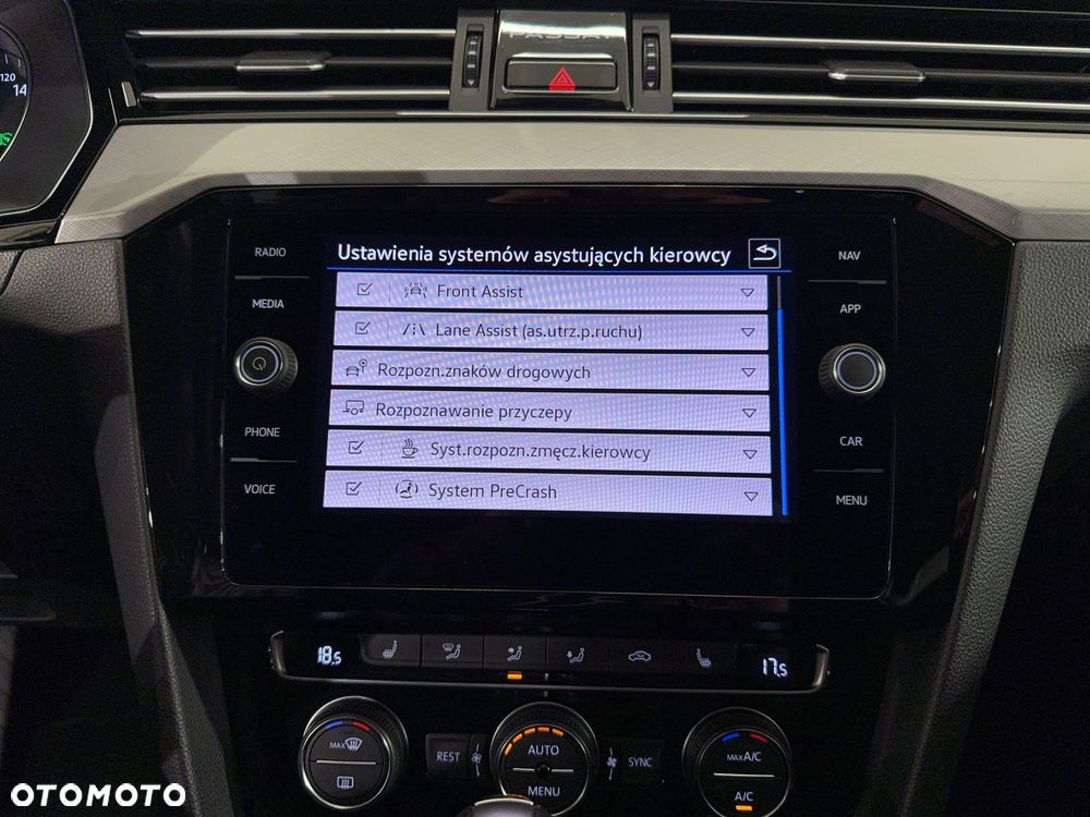 Volkswagen Passat Variant - 22